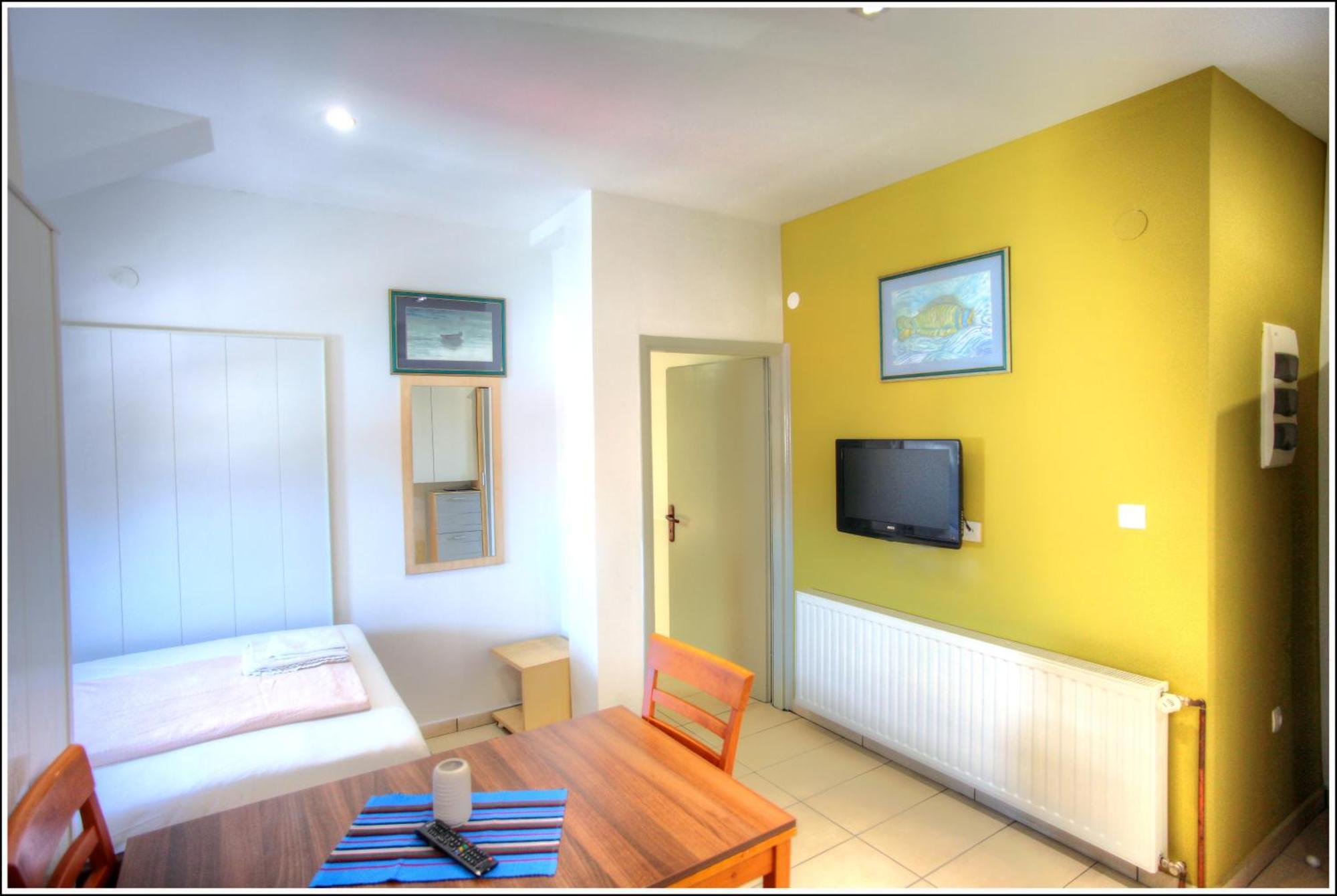 Bokun Apartments II Sisak Buitenkant foto